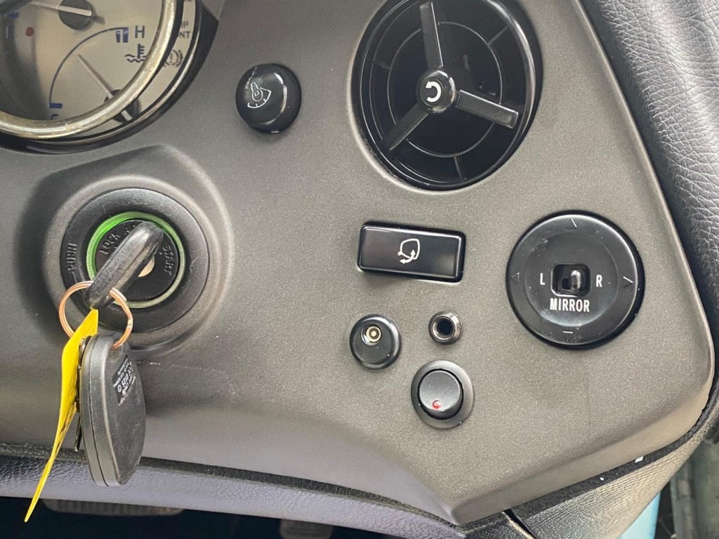 TOYOTA SUPRA
