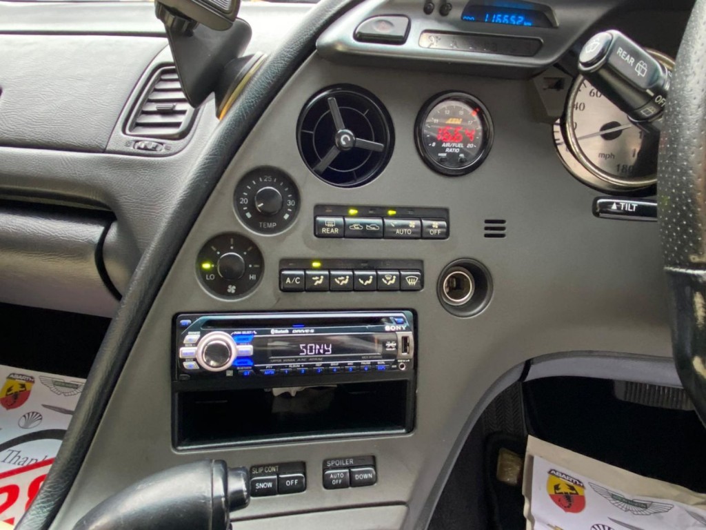 TOYOTA SUPRA