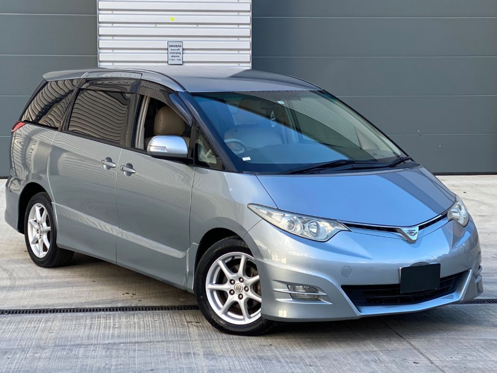 View TOYOTA ESTIMA AERAS TOP SPEC  7-SEATER 2.4 ULEZ EXEMPT FULL LEATHER