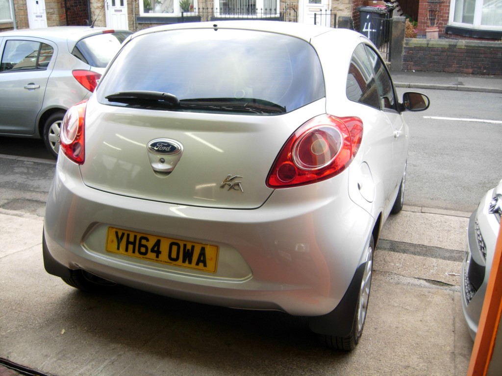 FORD KA