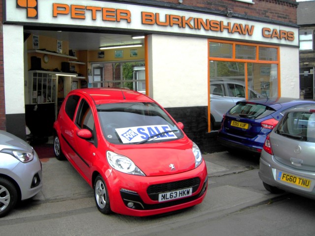 PEUGEOT 107 1.0 12V Allure