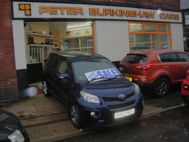 TOYOTA URBAN CRUISER 1.4 D-4D   4X4