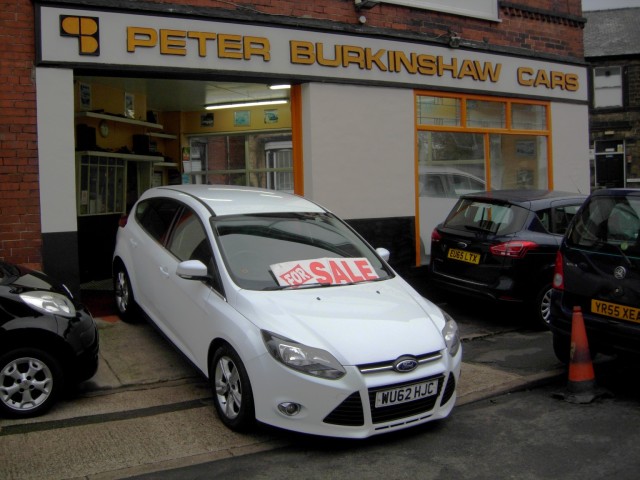 FORD FOCUS 1.0 T EcoBoost Zetec