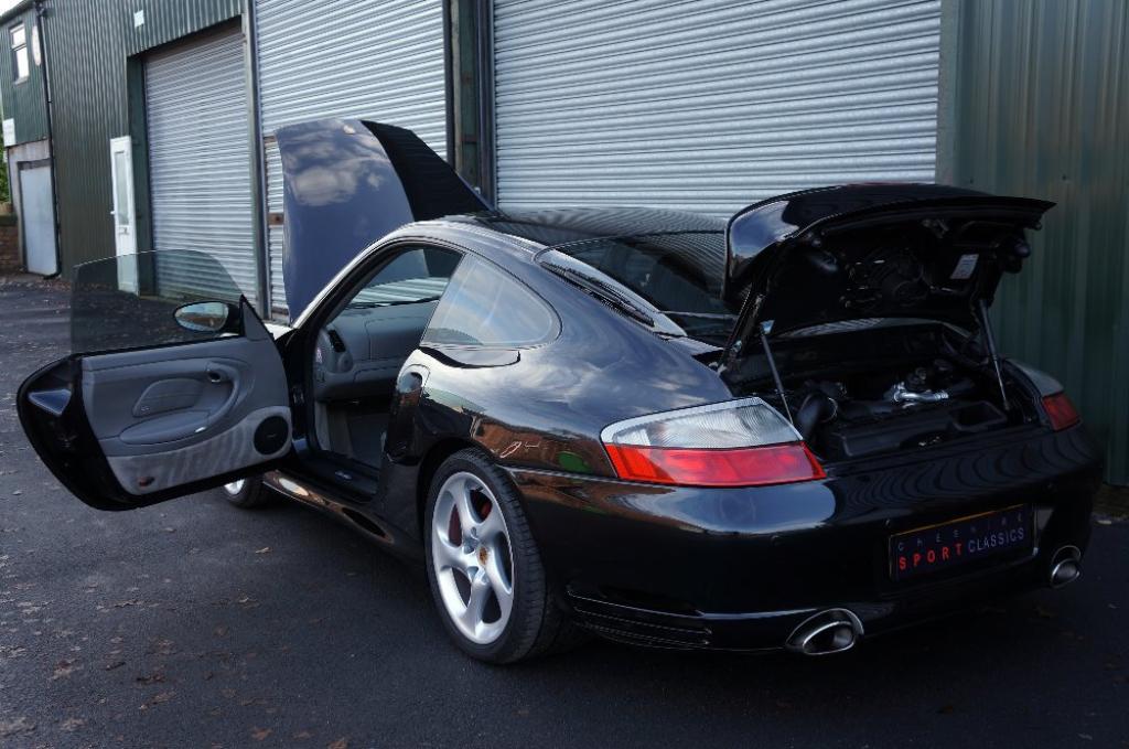 PORSCHE 911 MK 996