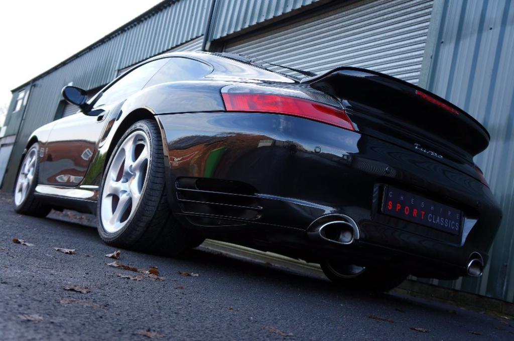 PORSCHE 911 MK 996