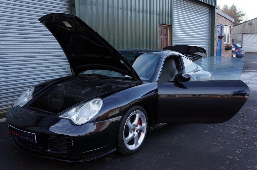 PORSCHE 911 MK 996