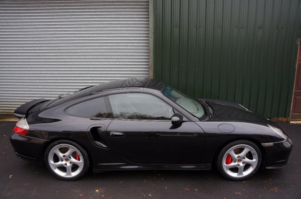 PORSCHE 911 MK 996