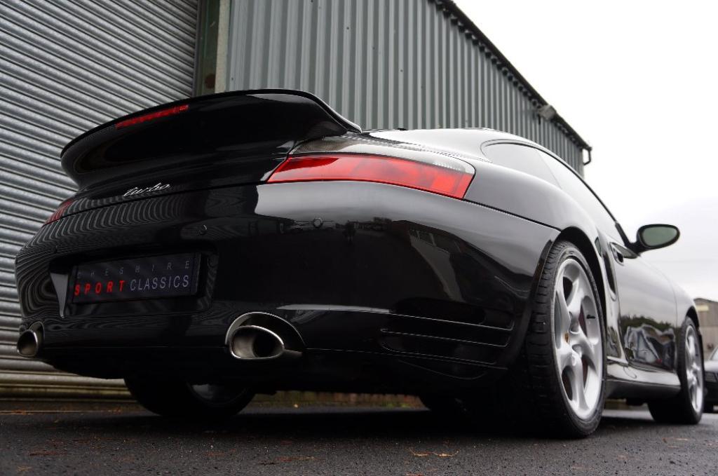 PORSCHE 911 MK 996