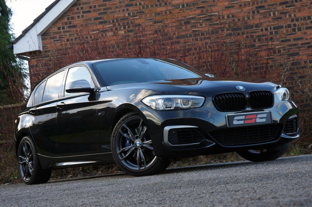 BMW 1 SERIES
