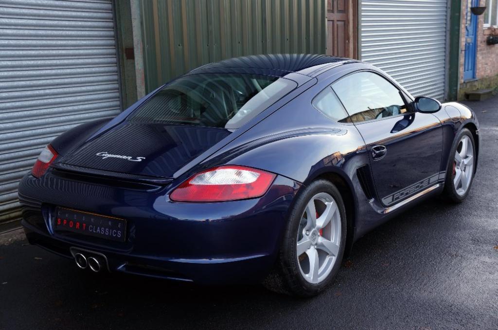 PORSCHE CAYMAN