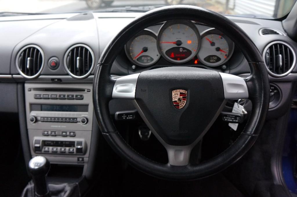 PORSCHE CAYMAN