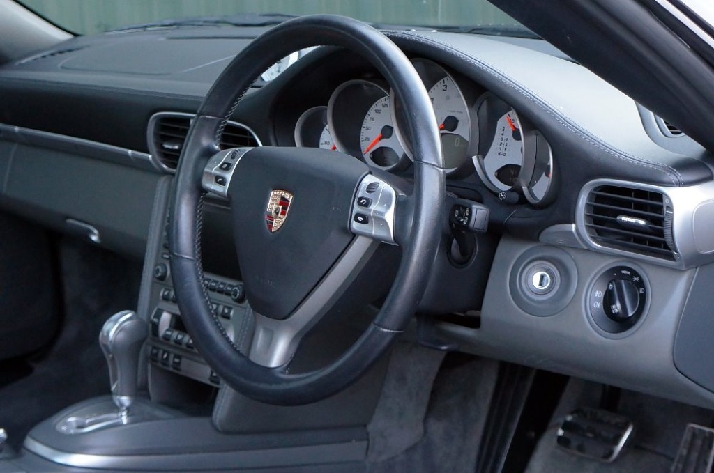 PORSCHE 911 MK 997