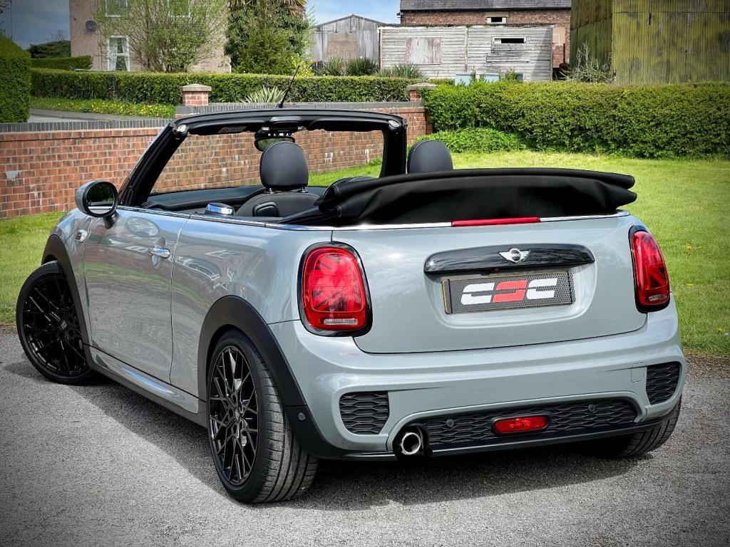 MINI CONVERTIBLE