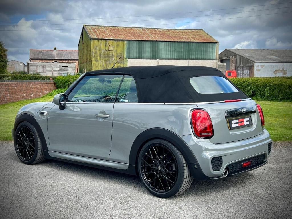 MINI CONVERTIBLE