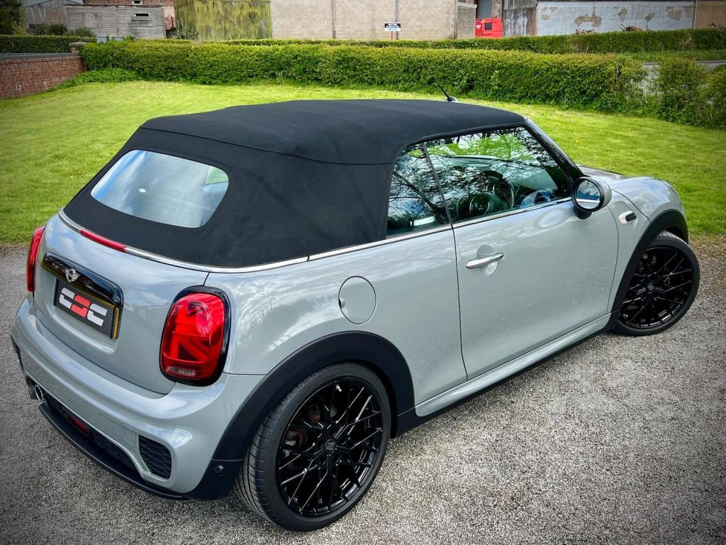 MINI CONVERTIBLE