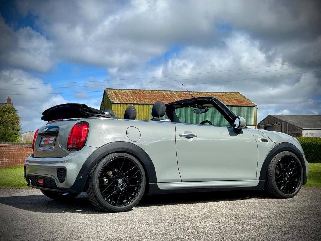 MINI CONVERTIBLE