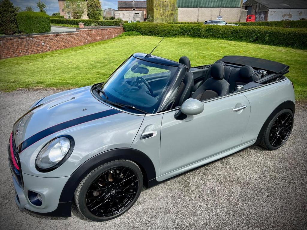 MINI CONVERTIBLE