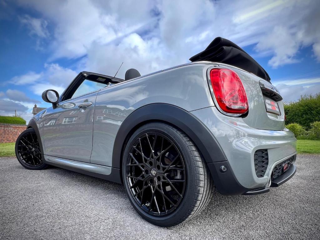 MINI CONVERTIBLE
