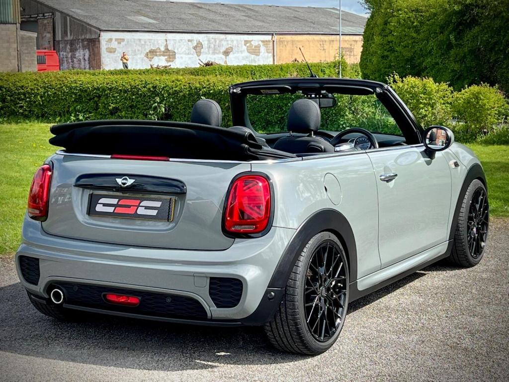 MINI CONVERTIBLE