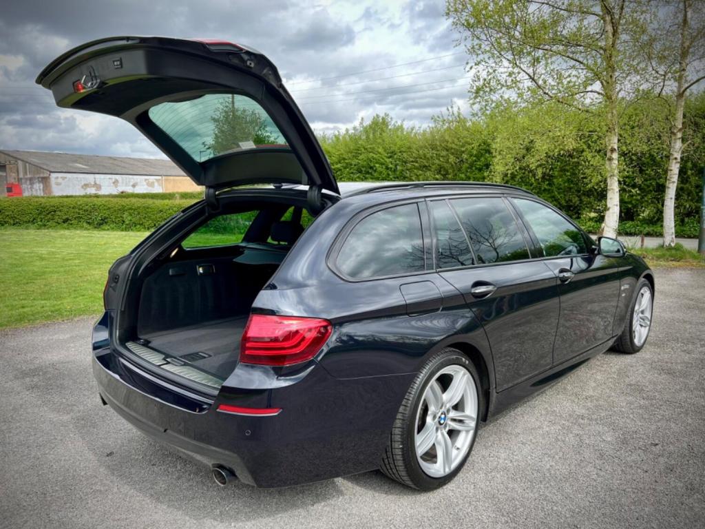 BMW 5 SERIES