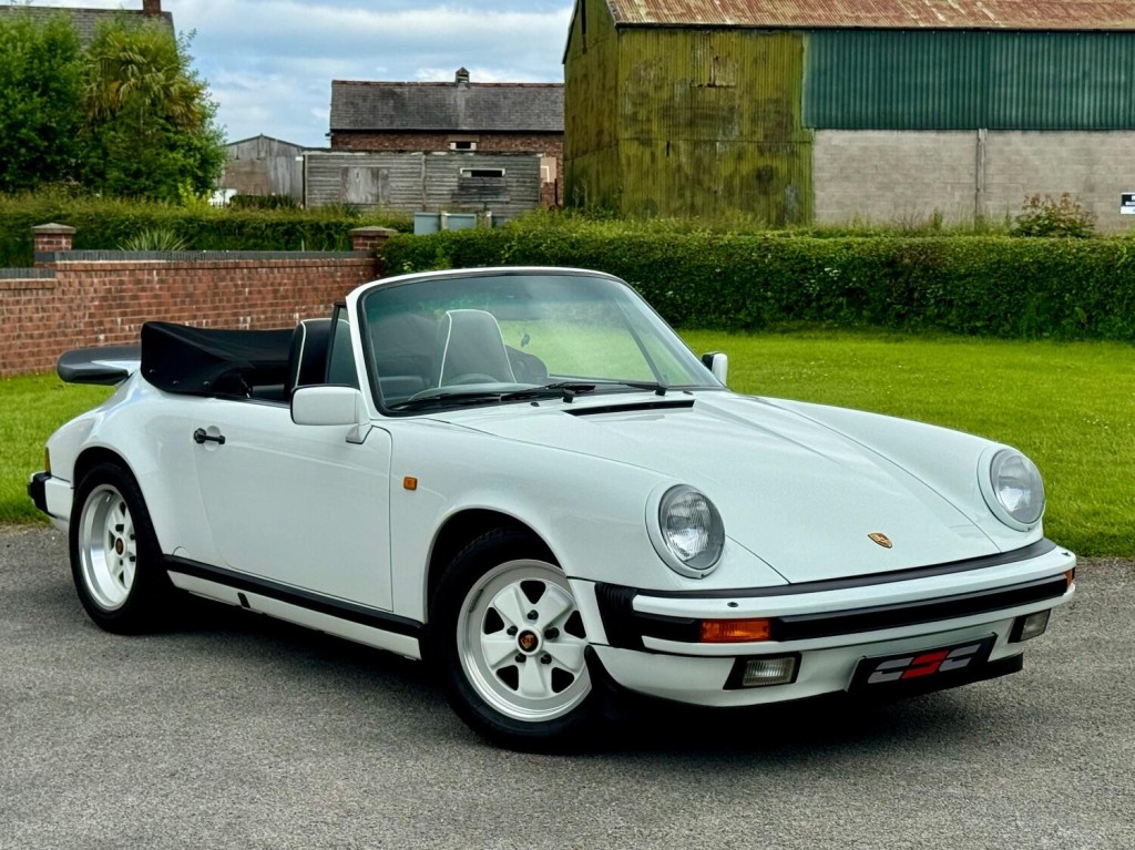 PORSCHE 911 CLASSIC