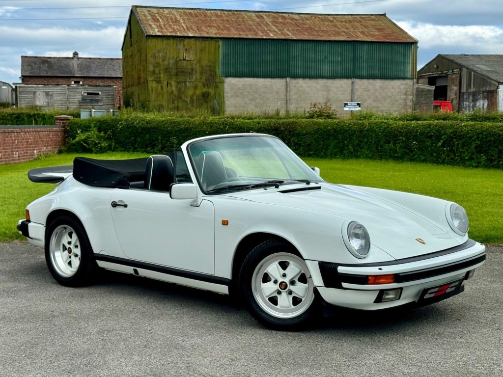 PORSCHE 911 CLASSIC