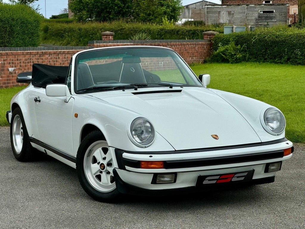 PORSCHE 911 CLASSIC