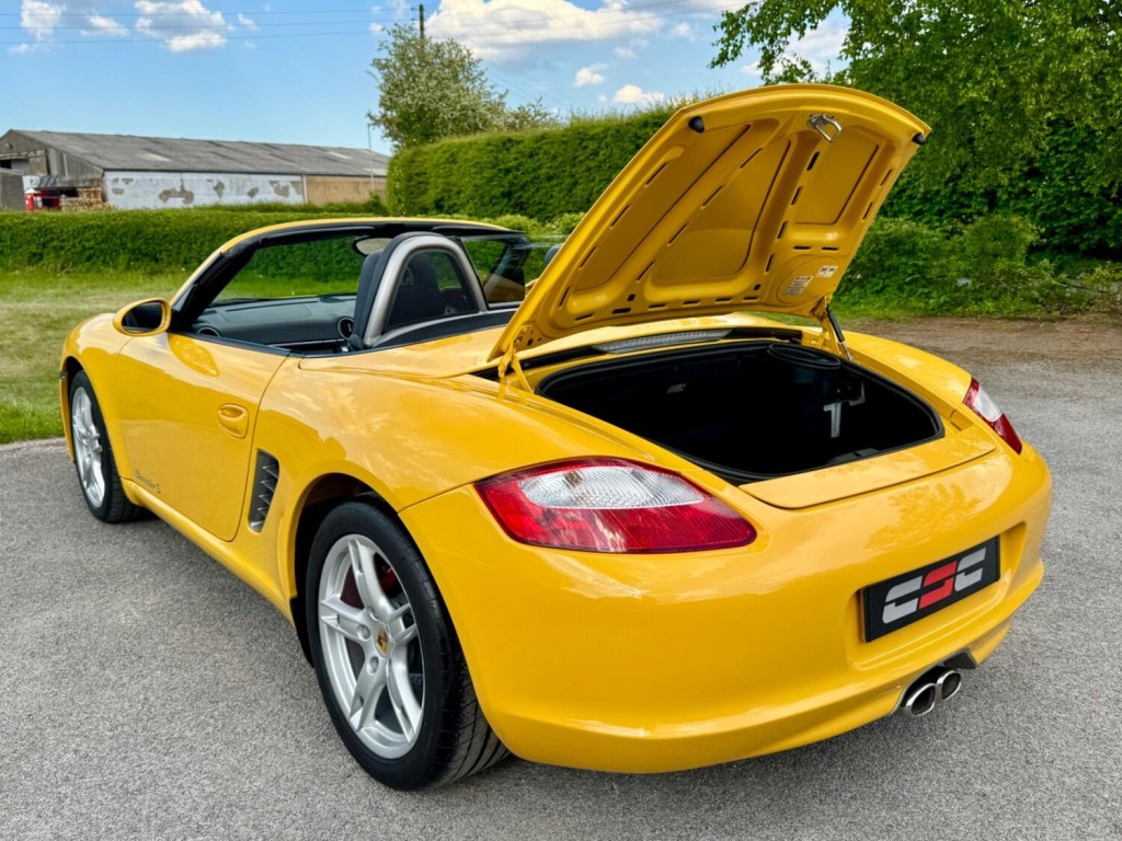PORSCHE BOXSTER