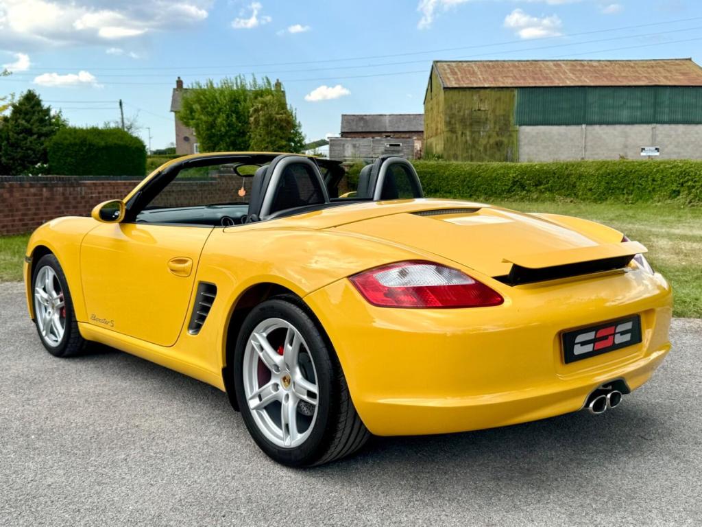 PORSCHE BOXSTER