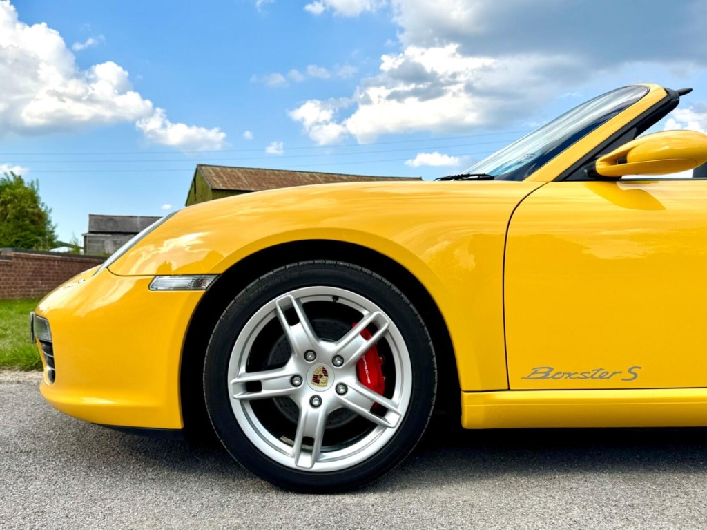 PORSCHE BOXSTER