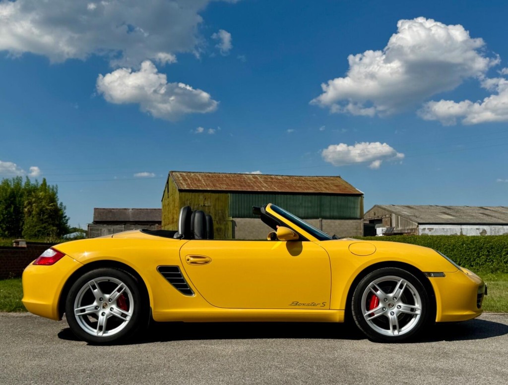 PORSCHE BOXSTER