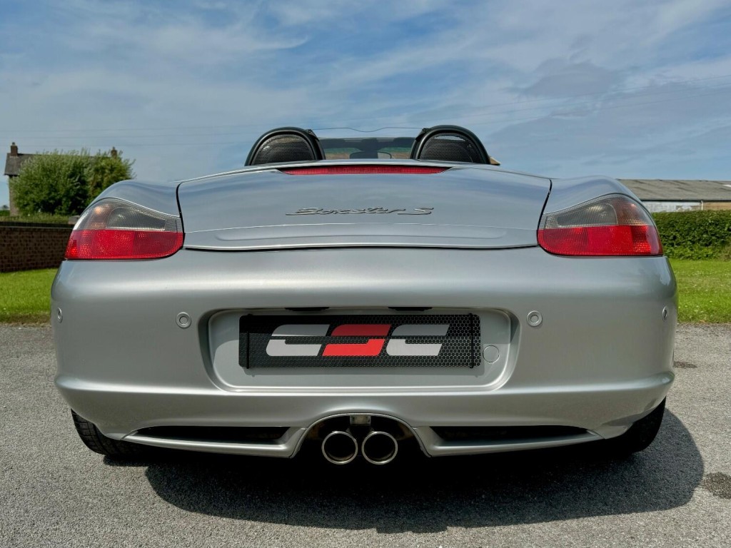PORSCHE BOXSTER