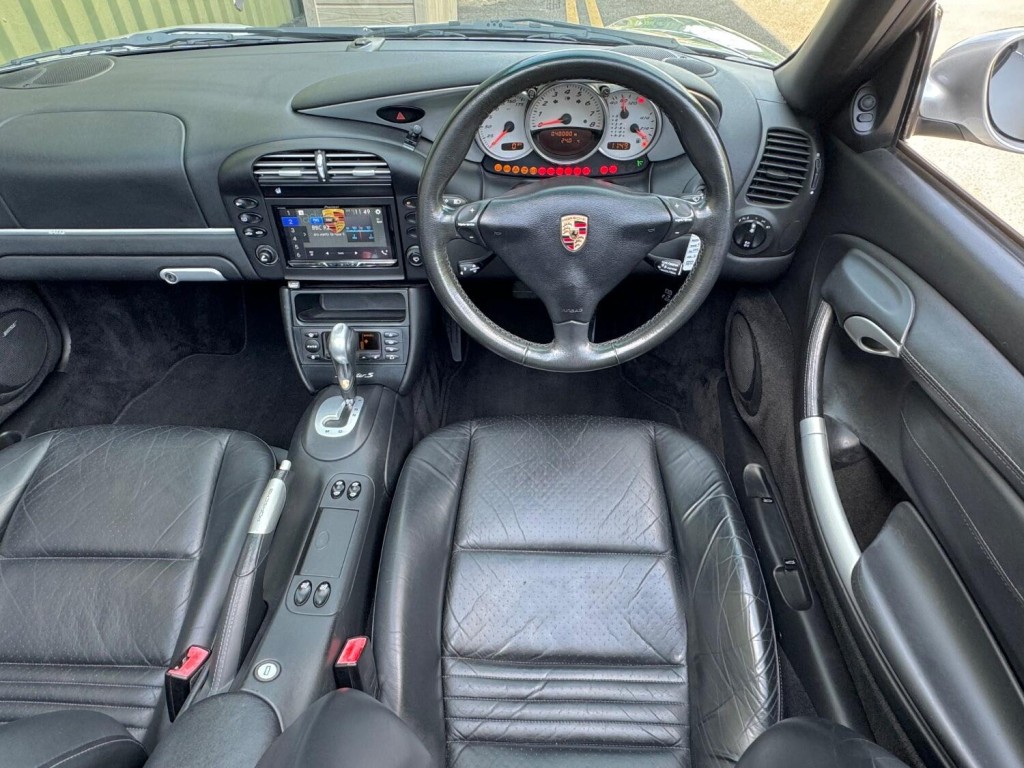 PORSCHE BOXSTER