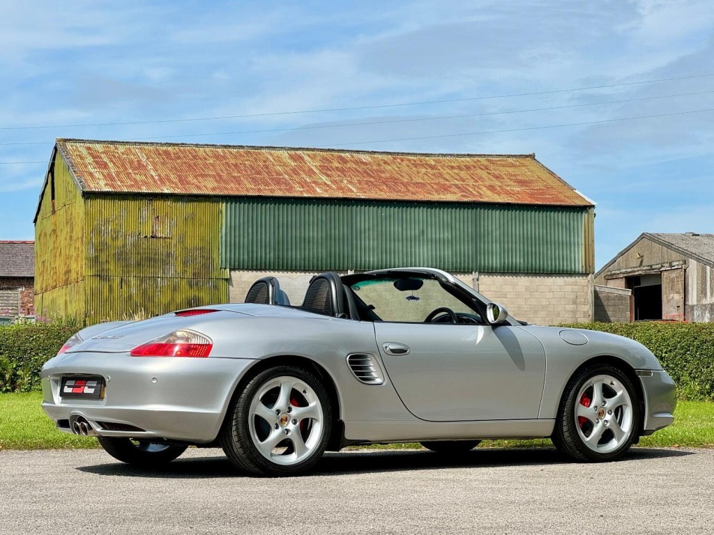 PORSCHE BOXSTER