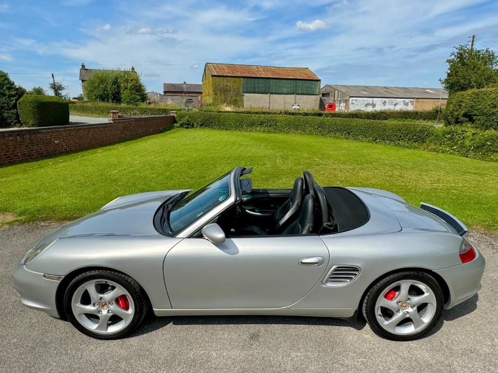 PORSCHE BOXSTER