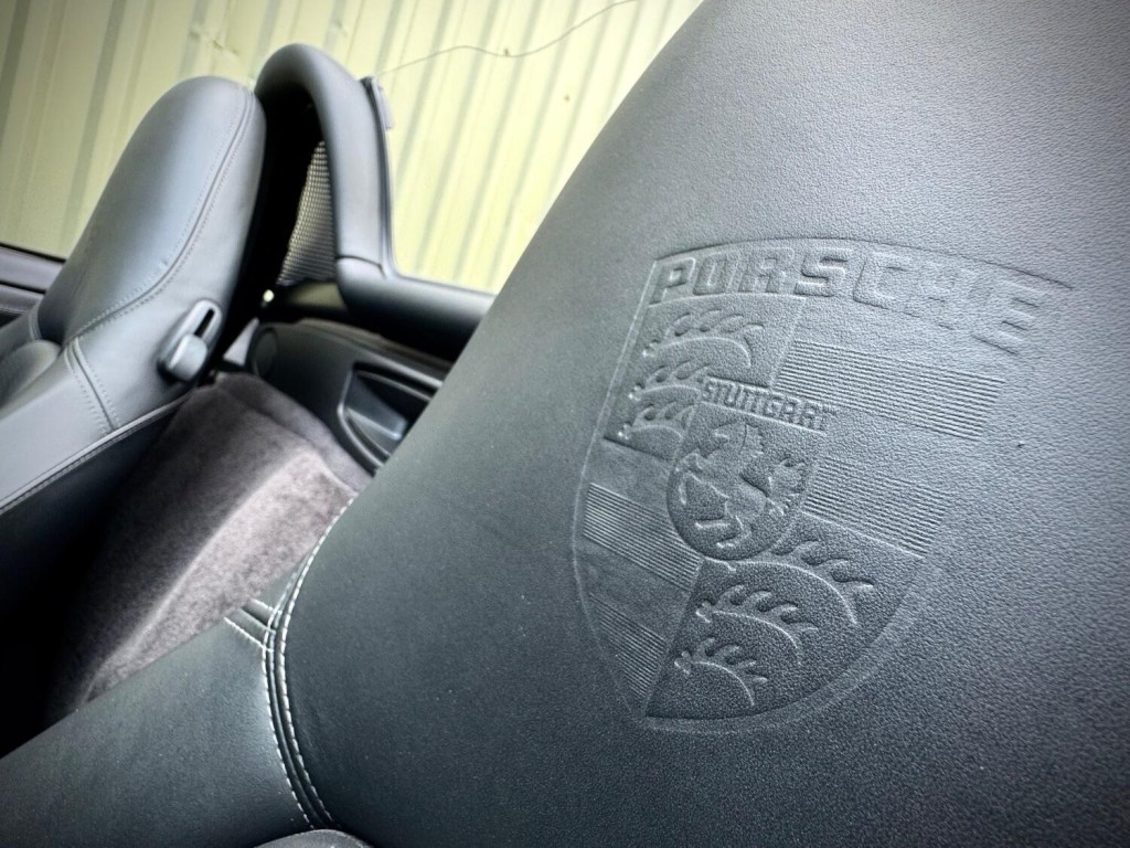 PORSCHE BOXSTER
