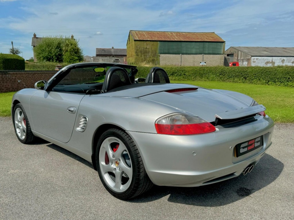 PORSCHE BOXSTER