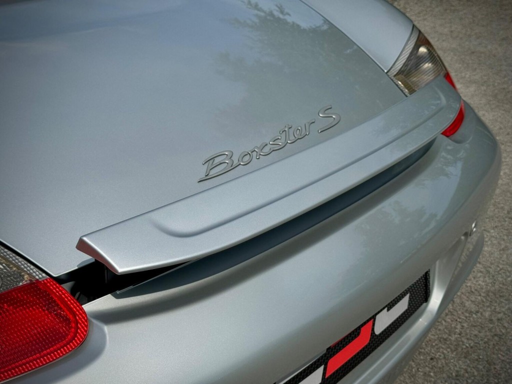 PORSCHE BOXSTER