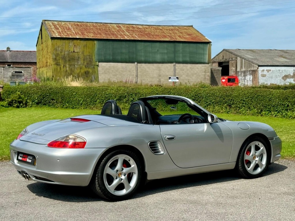 PORSCHE BOXSTER