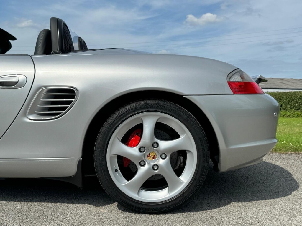 PORSCHE BOXSTER