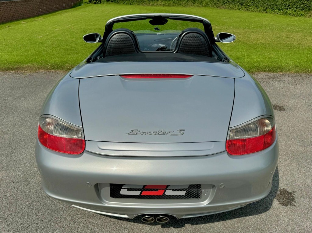 PORSCHE BOXSTER