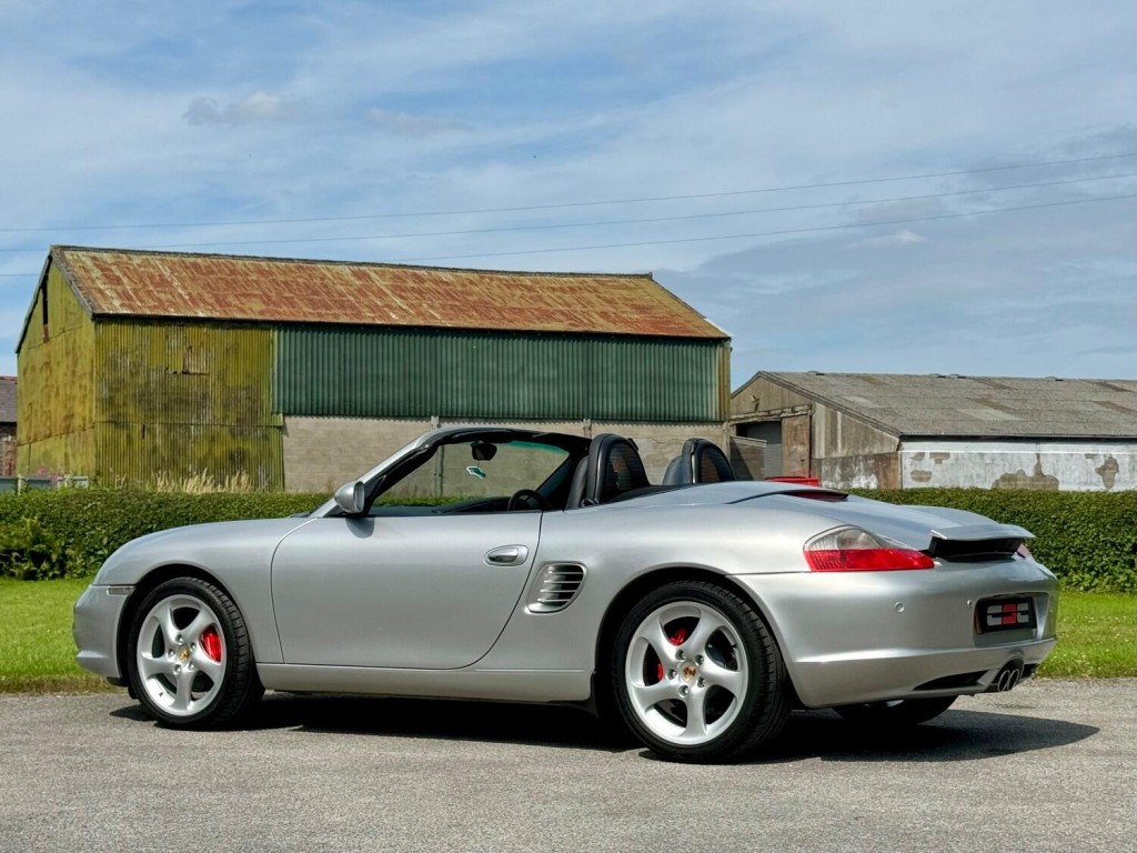 PORSCHE BOXSTER