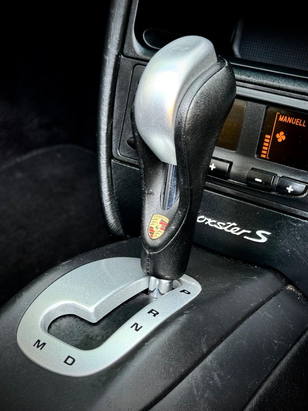 PORSCHE BOXSTER