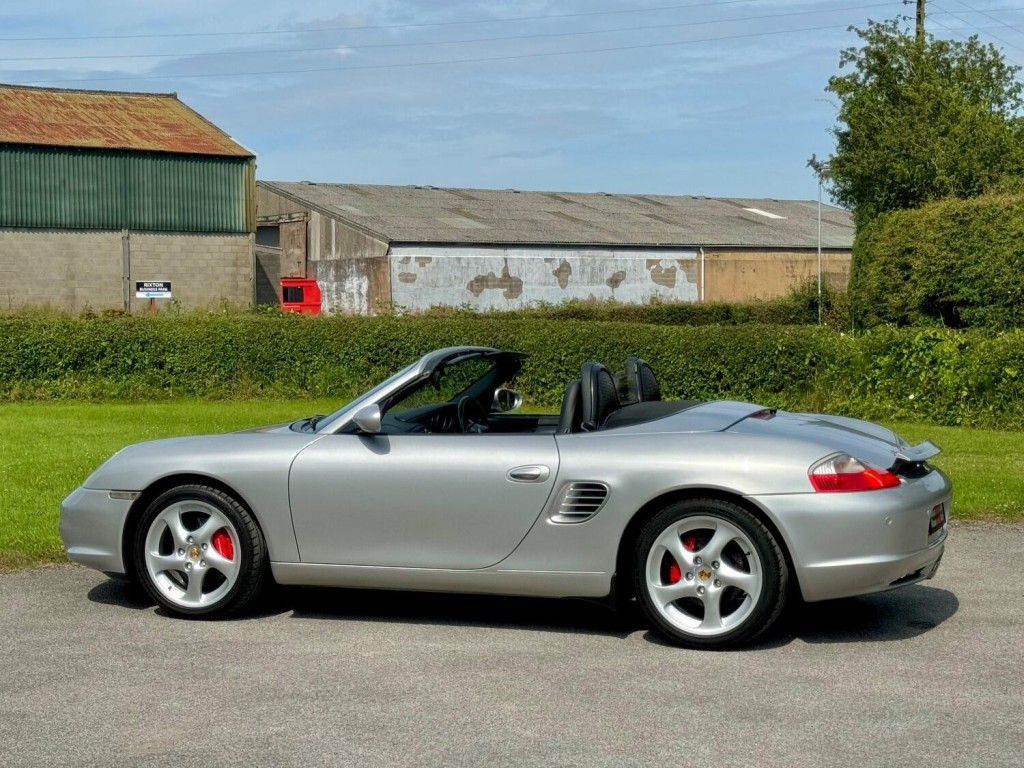 PORSCHE BOXSTER