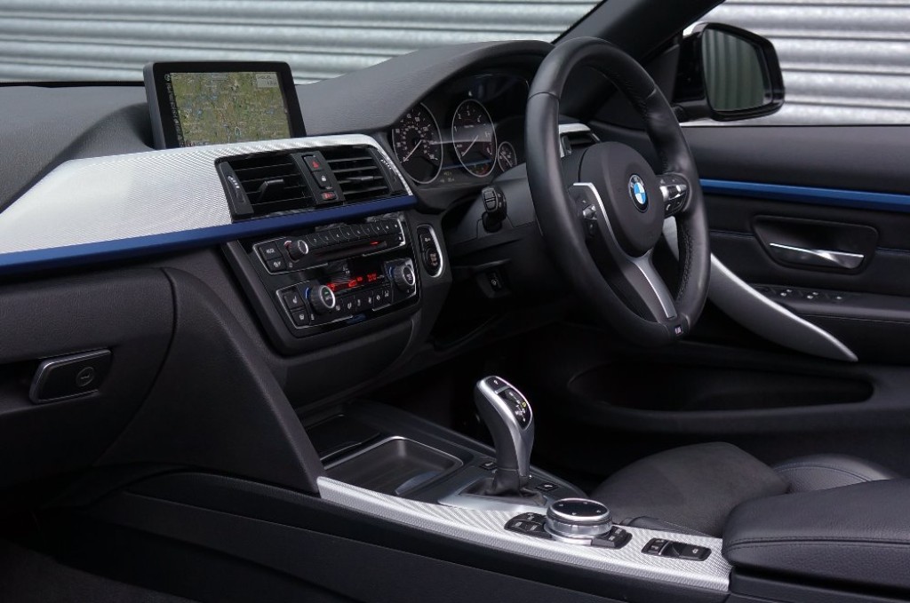 BMW 4 SERIES
