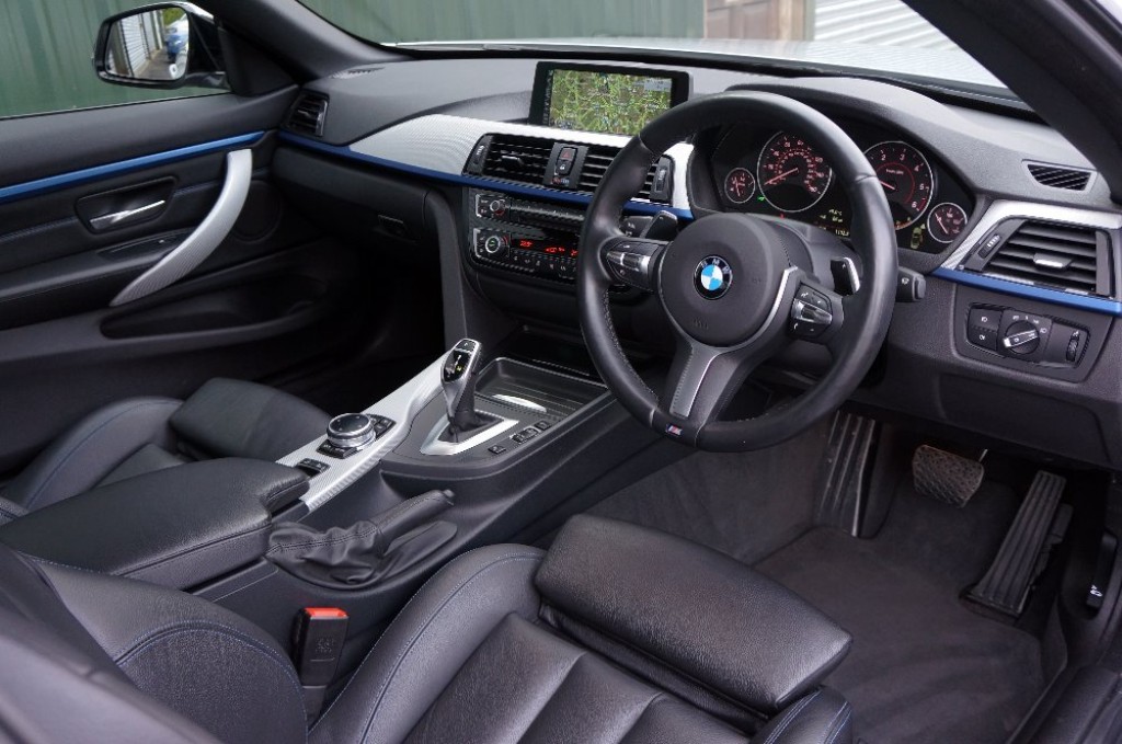 BMW 4 SERIES