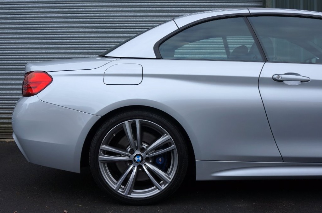 BMW 4 SERIES
