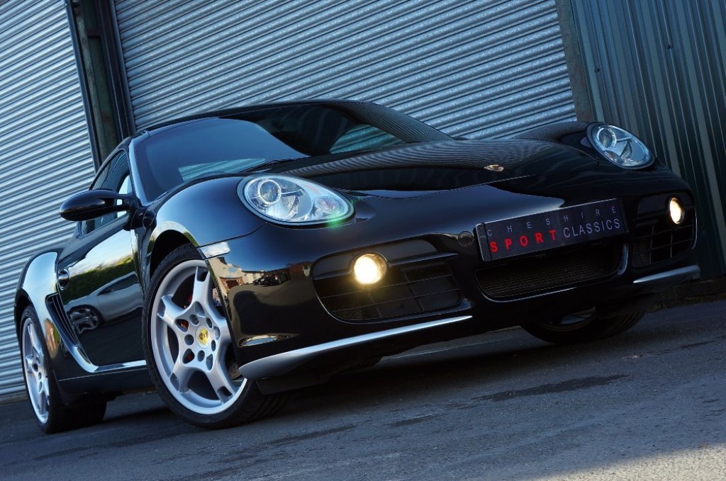 PORSCHE CAYMAN