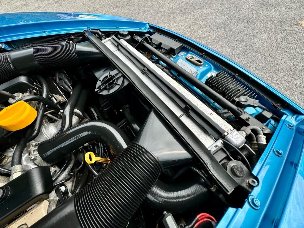 PORSCHE 928