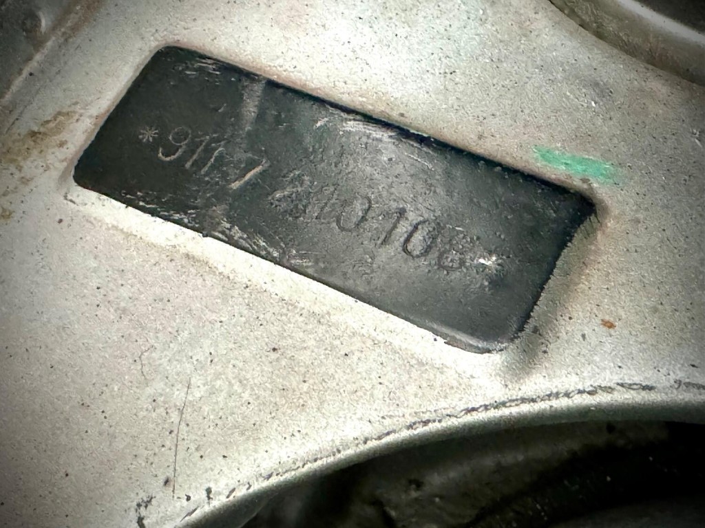PORSCHE 911